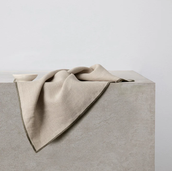 Cara Linen Edged Napkins (Set of 4)